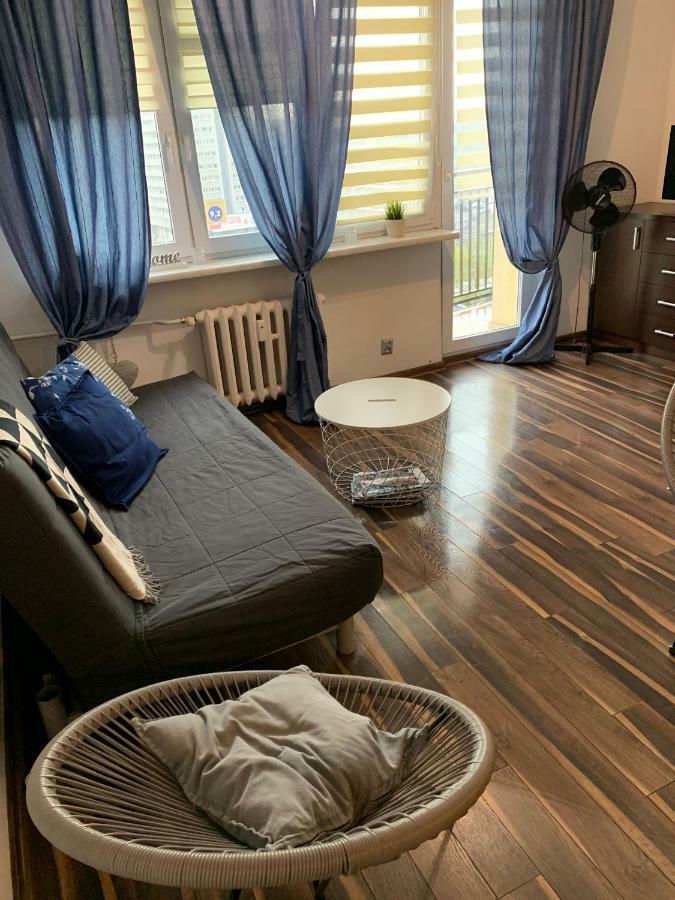 Apartament Panorama Spodek Apartment คาโตวีตเซ ภายนอก รูปภาพ